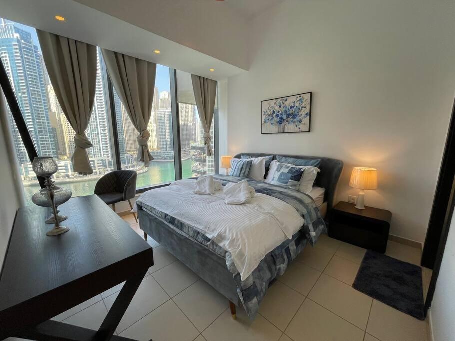 Marina, Amazing Location - Near The * Dubai