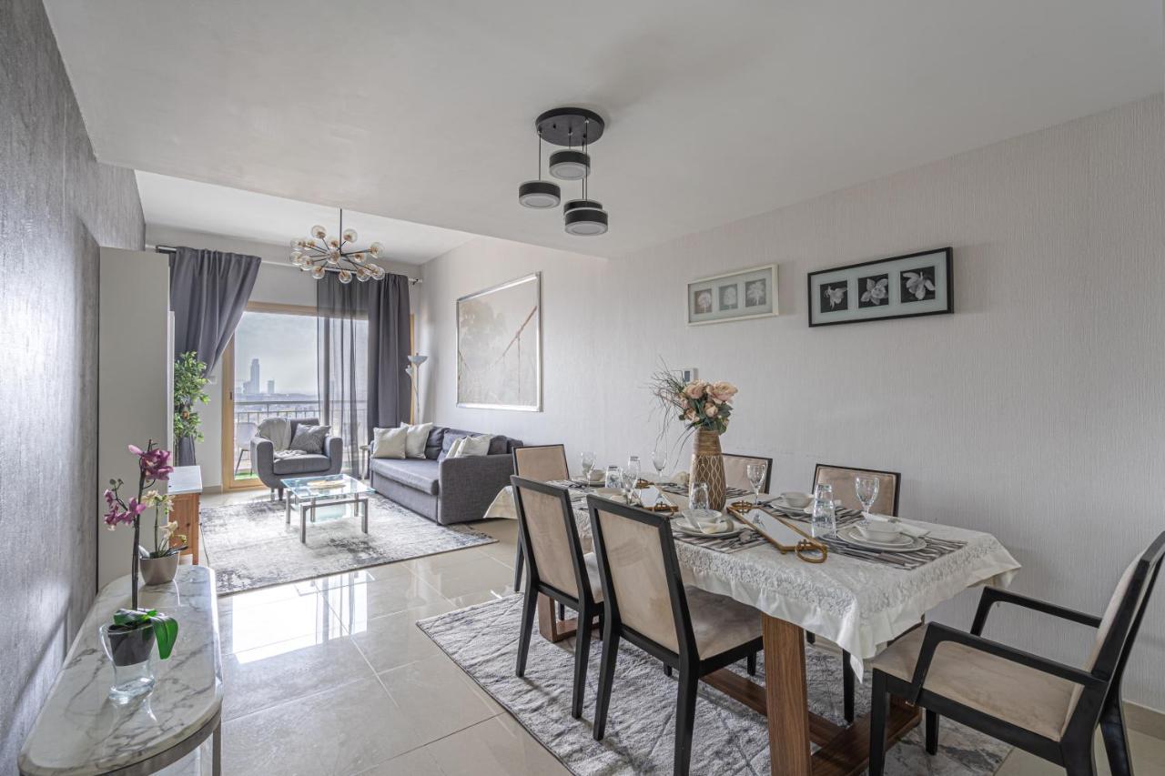 Apartment Higuests - Luxurious 1br With Balcony In Jvc Dubai