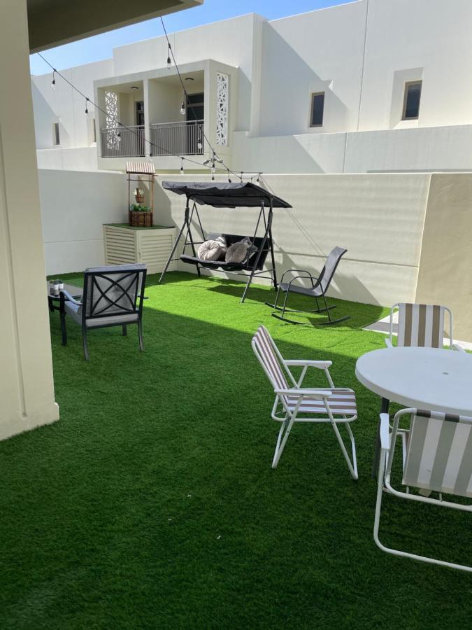 Apartment 4 Bedroom Located At Town Square Dubai, Al Qudra Road *