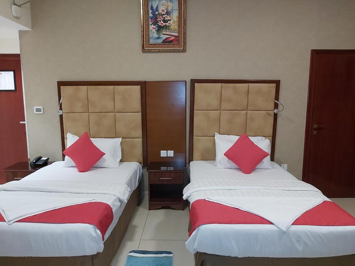 Hotel Bliss 2*