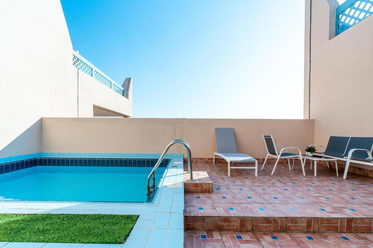 Apartment Luxury Private Pool Penthouse By Globalstay