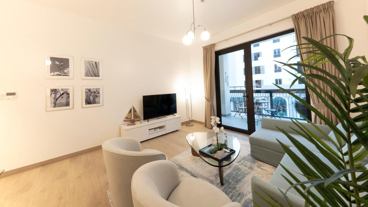 Apartment Ultimate - 4 Beds - La Mer - Sunset Marina View Dubai