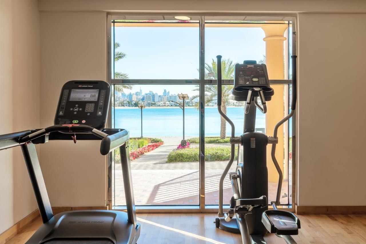 Apartment Globalstay At Palm Jumeirah Beachfront Paradise With Pool And Gym *