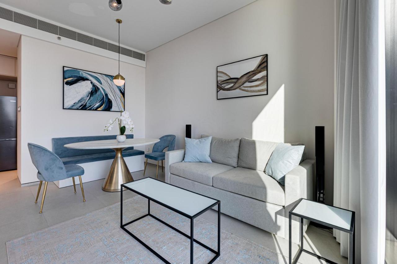 Apartment Stylish In Address *