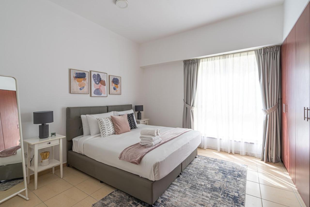 Higuests - Stylish In Jbr Steps From The Apartment