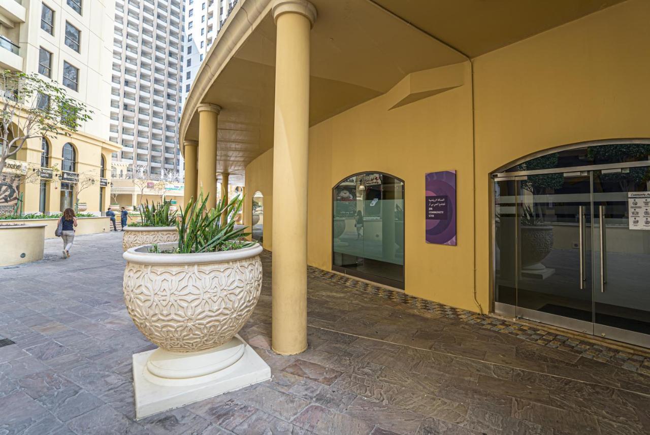 Higuests - Stylish In Jbr Steps From The Apartment *