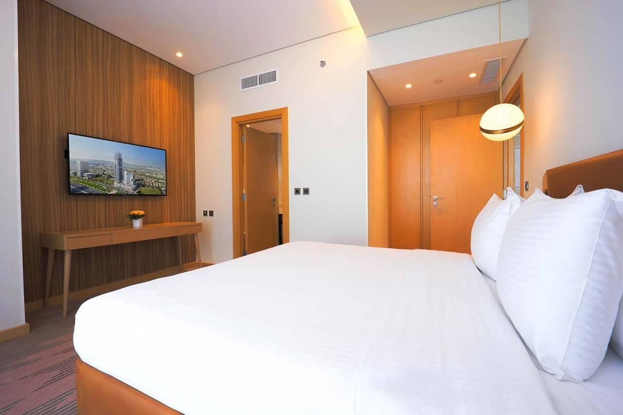 Novotel Jumeirah Village Triangle Hotel 4*
