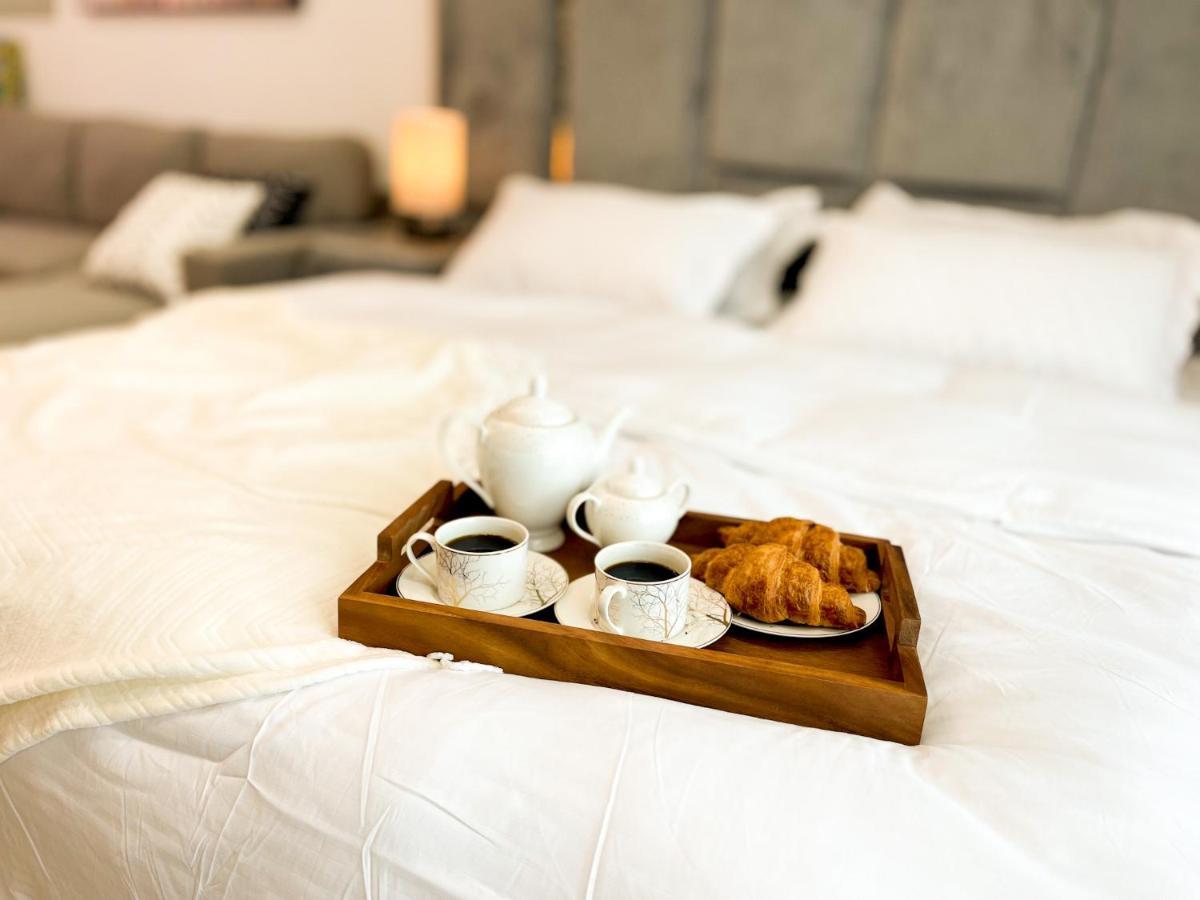 Apartment Luxury Close To Jbr Beach&yacht Club&metro-available Airport Shuttle *