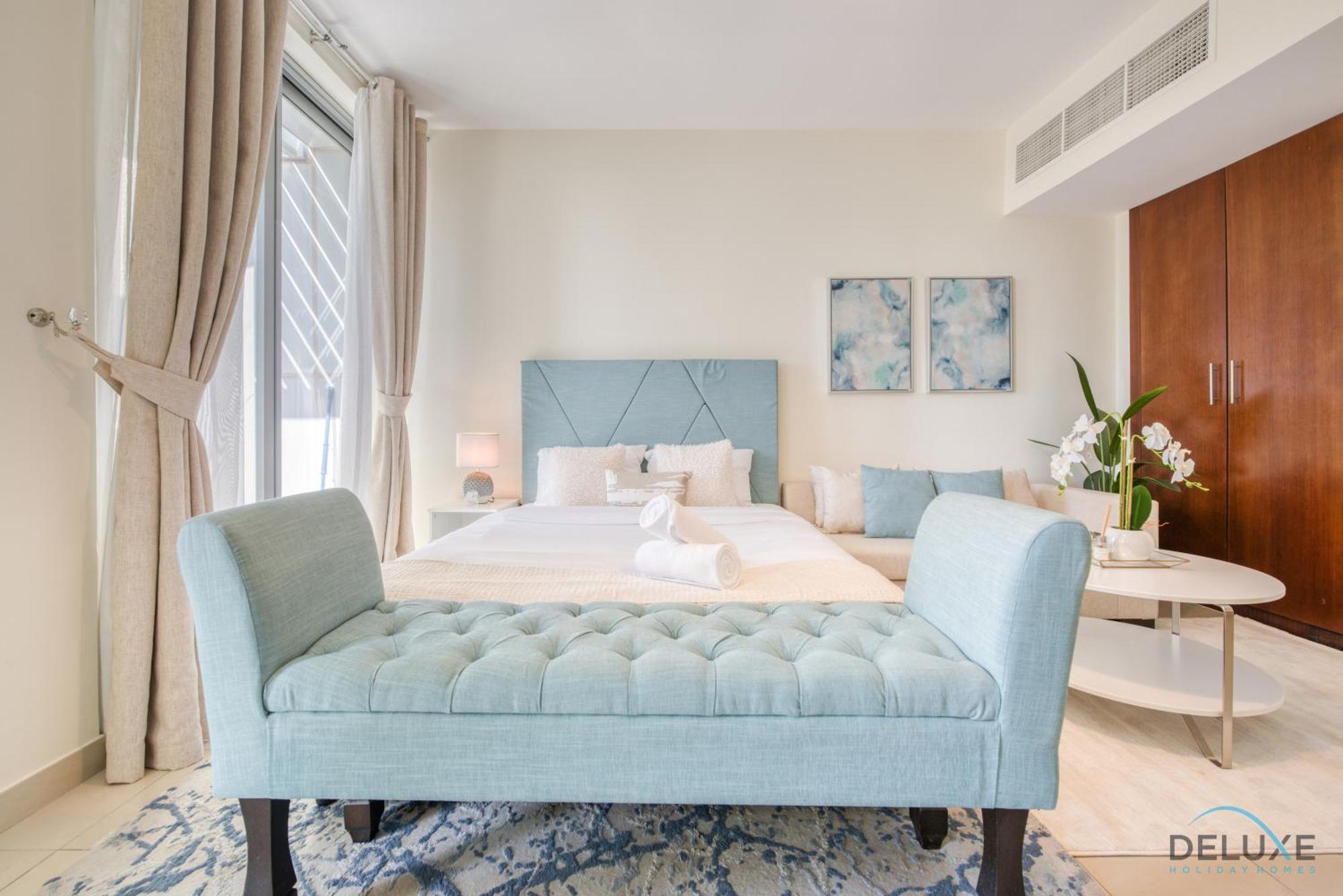 Exquisite Studio At Standpoint Tower Downtown By Deluxe Apartment Dubai