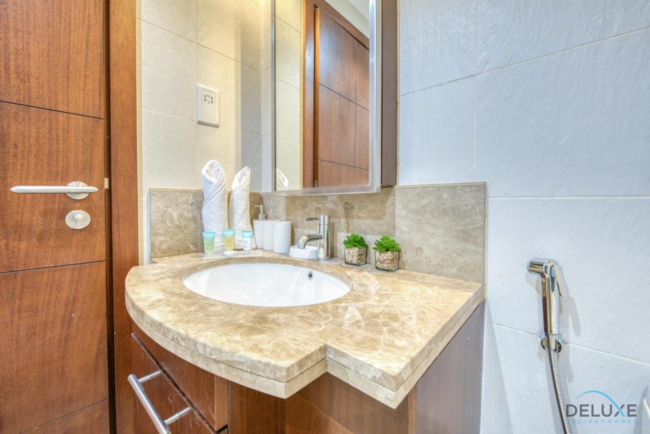 Apartment Exquisite Studio At Standpoint Tower Downtown By Deluxe