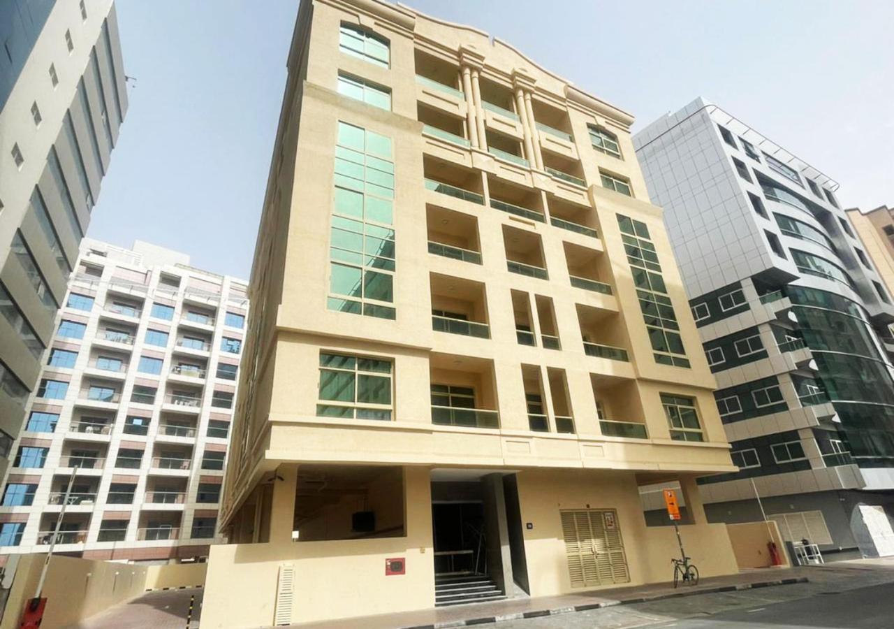 Apartment Rh- Spacious 2br, Steps Away From Mall Of Emirates, Al Barsha