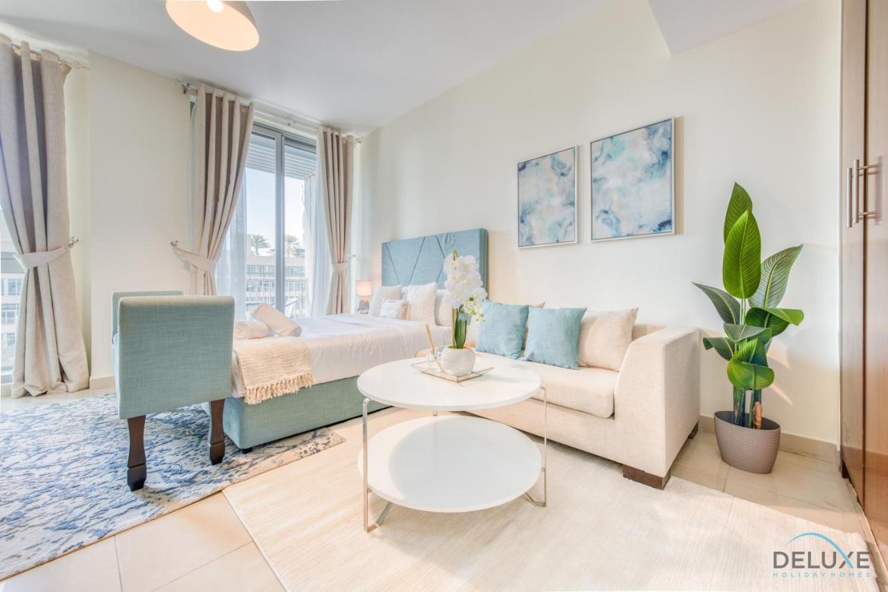 Exquisite Studio At Standpoint Tower Downtown By Deluxe Apartment Dubai