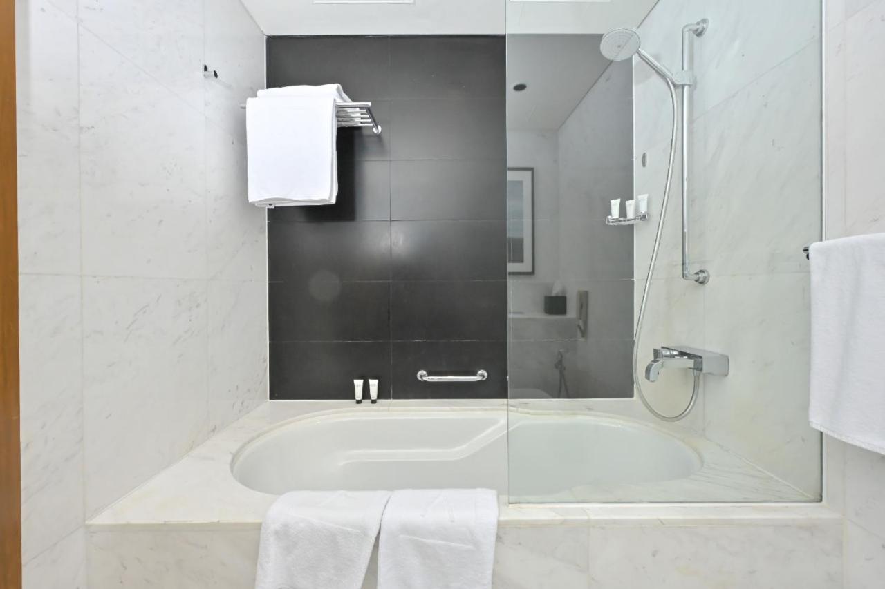Fahh - Spacious In Emaar Fashion Avenue * Dubai