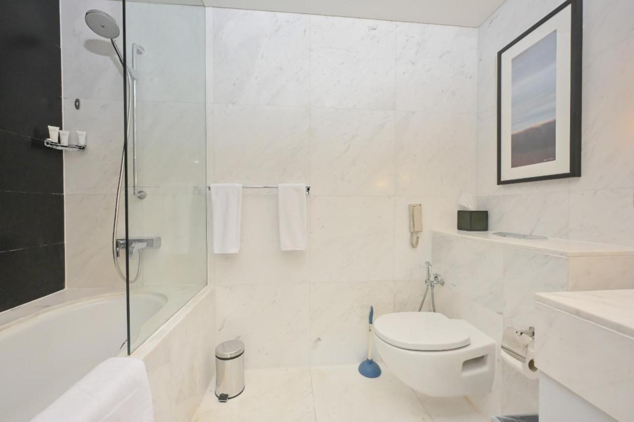 Fahh - Spacious In Emaar Fashion Avenue * Dubai