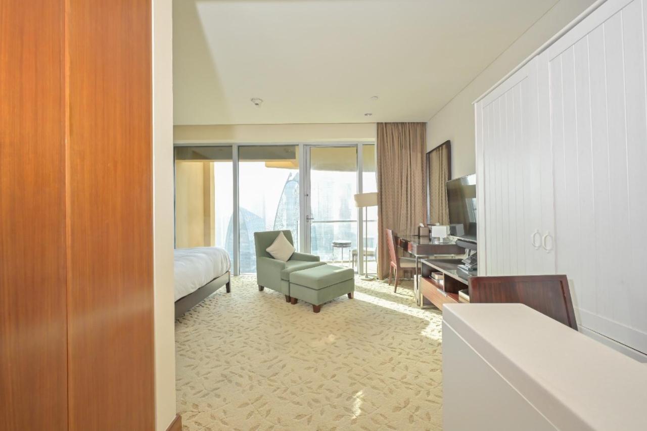 Fahh - Spacious In Emaar Fashion Avenue Apartment