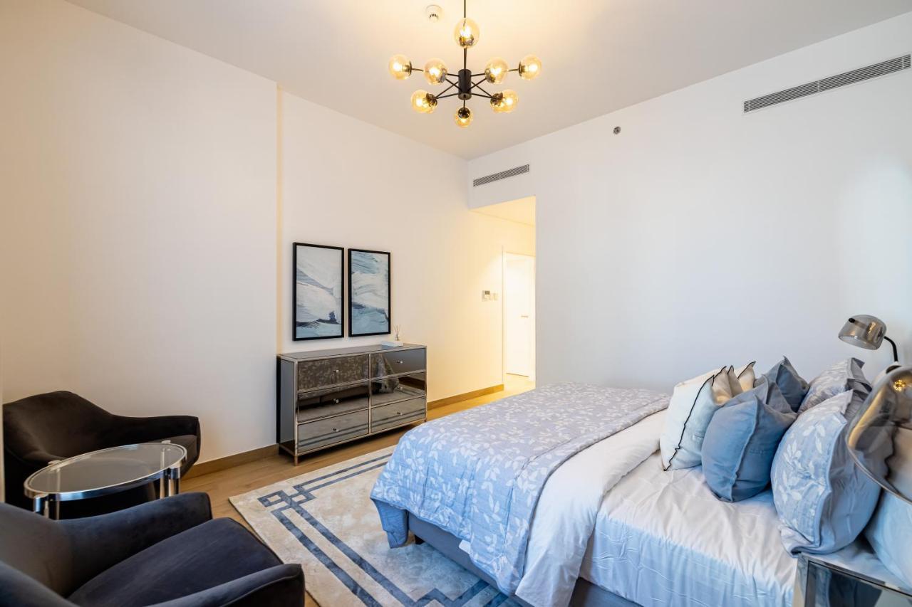 Upgraded 2 Beds In Jumeirah 1 La Cote B3