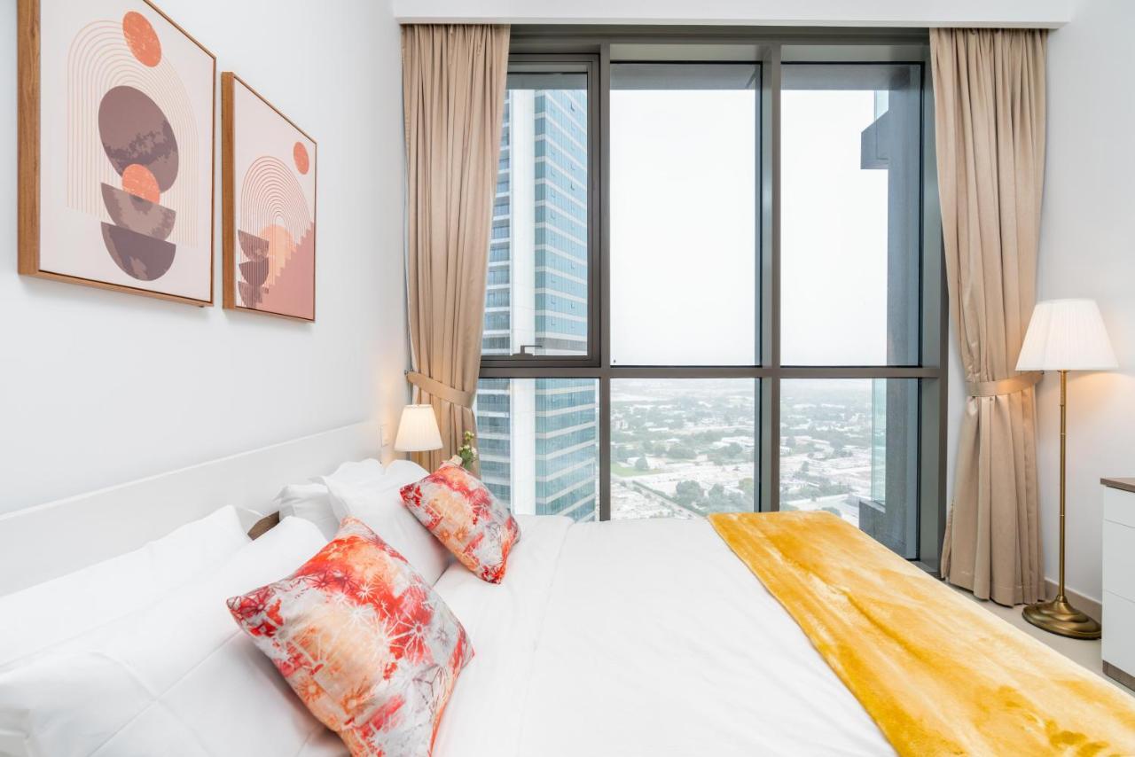 Apartment Ultimate / 2 Beds / Connected To Mall *
