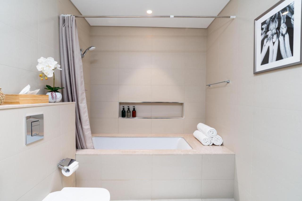 Apartment Ultimate / 2 Beds / Connected To Mall Dubai
