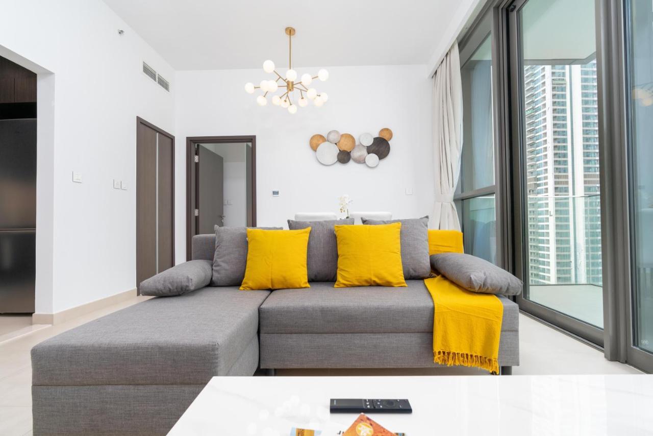 Ultimate / 2 Beds / Connected To Mall Apartment