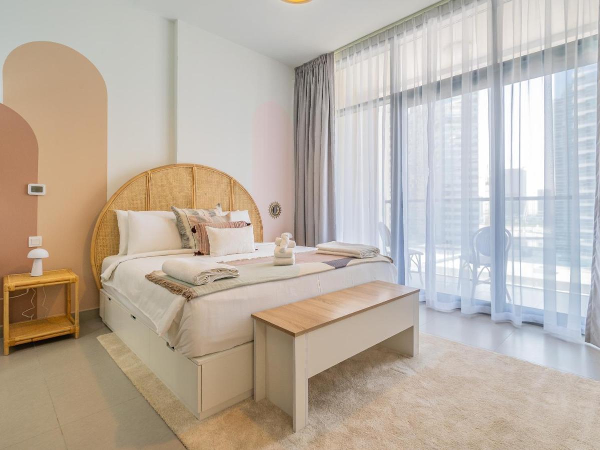 Charming Tropical Minutes To Mall * Dubai