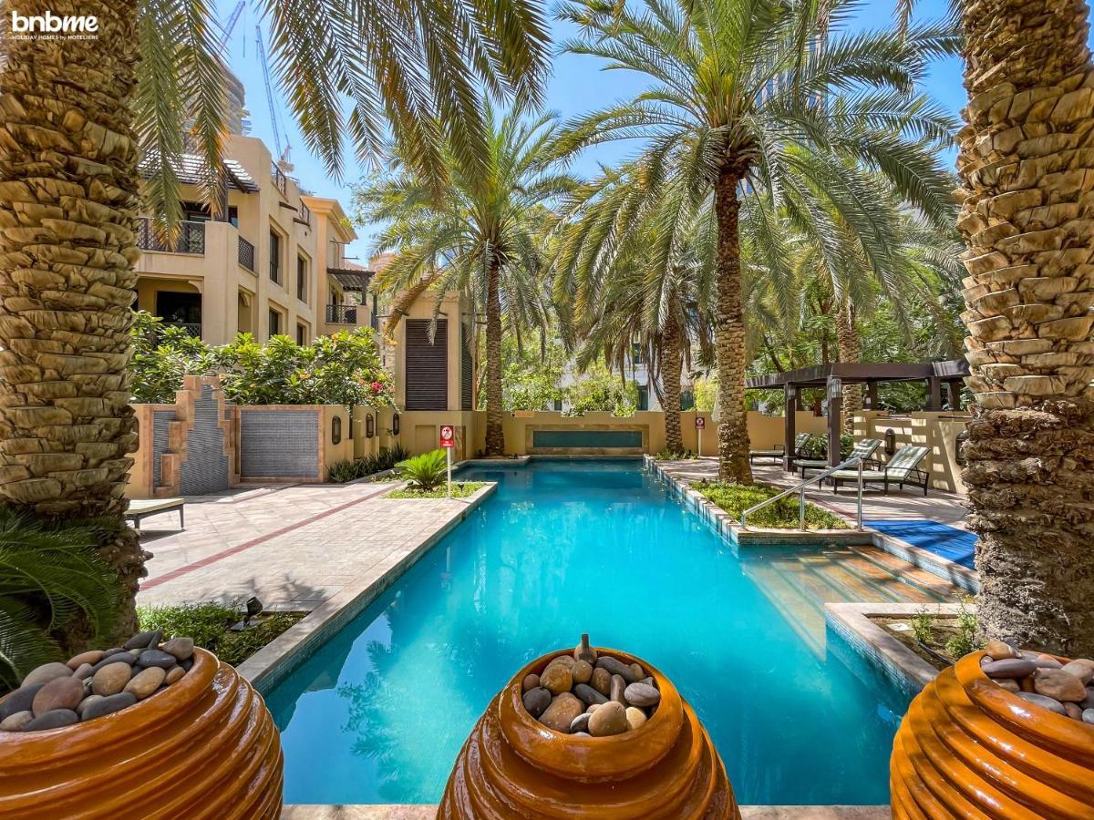Bnbmehomes - Gorgeous 1-br - Downtown - 203 Apartment Dubai