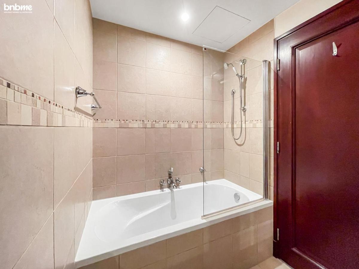 Apartment Bnbmehomes - Gorgeous 1-br - Downtown - 203