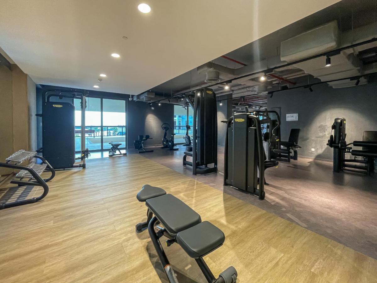 Apartment Upgraded 2 Beds In Jumeirah 1 La Cote B3