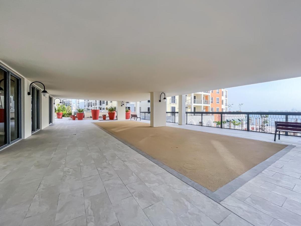 Upgraded 2 Beds In Jumeirah 1 La Cote B3 Dubai