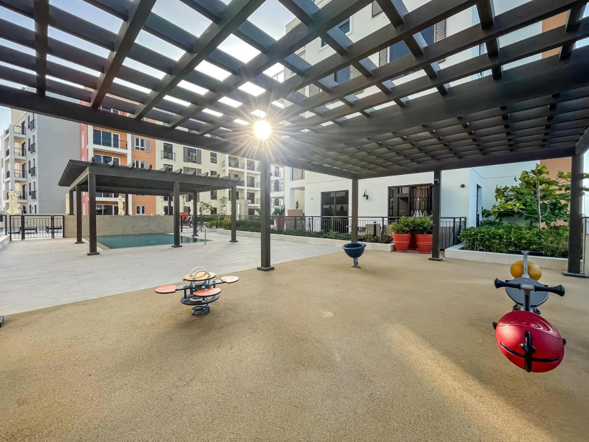 Apartment Upgraded 2 Beds In Jumeirah 1 La Cote B3 *