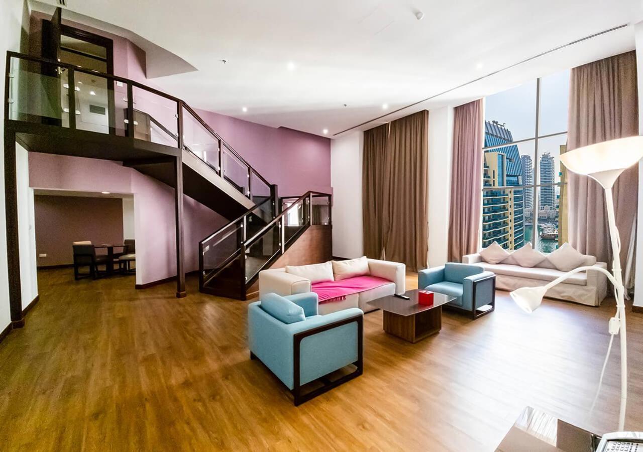 Ramada Hotel, And By Wyndham Jbr 4* Dubai