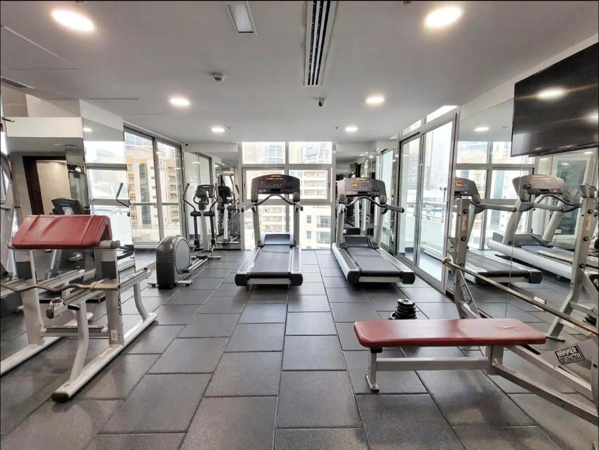 King Downtown Burj Khalifa Prime Location Apartment *