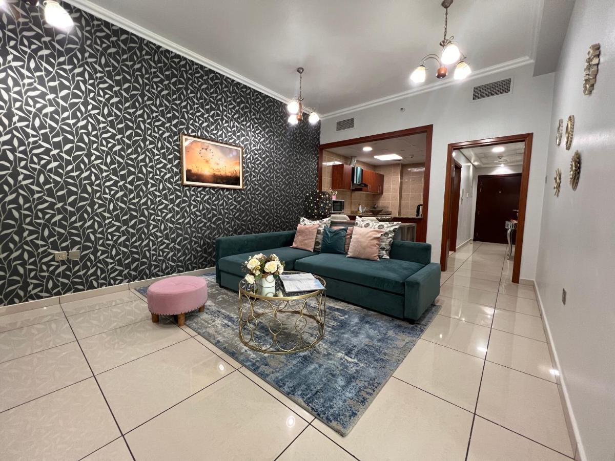 A C Pearl Holiday Homes - Stylish 1 Bedroom Apartment