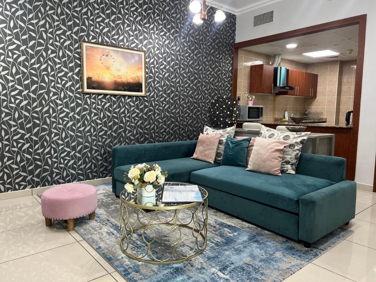 A C Pearl Holiday Homes - Stylish 1 Bedroom Apartment