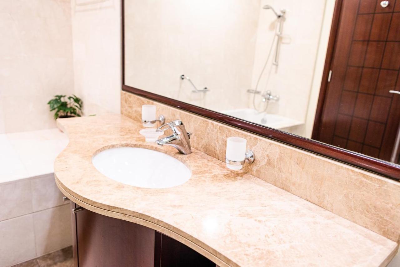 Palm Jumeirah Grandeur Residences, Private Pool & Apartment Dubai