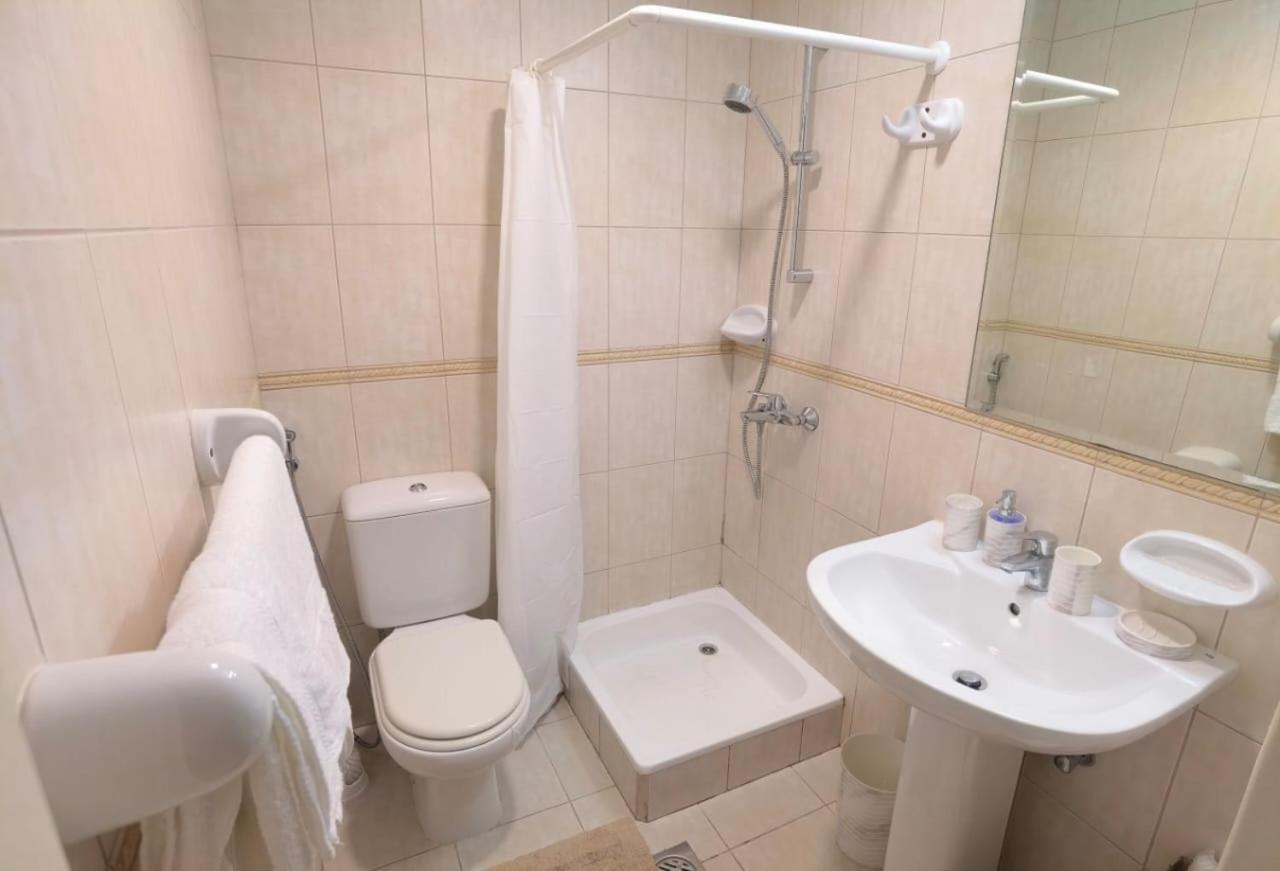 Serenity 3br Palm View In Marina Apartment *