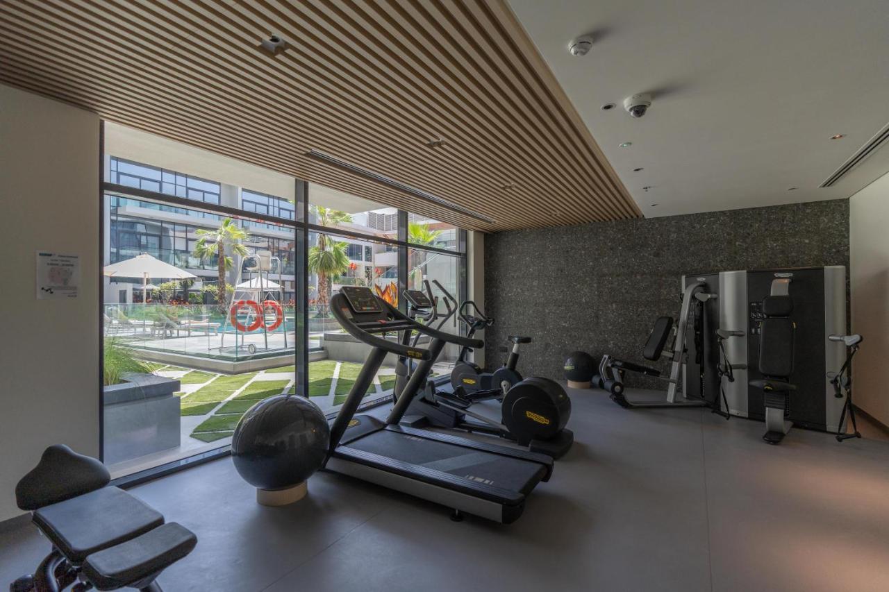 Ultimate Modern With Pool View In Jvc Dubai