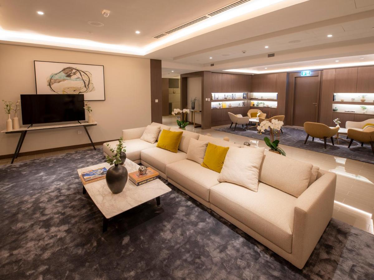First Class 2br With Full Burj Khalifa And Fountain View Dubai