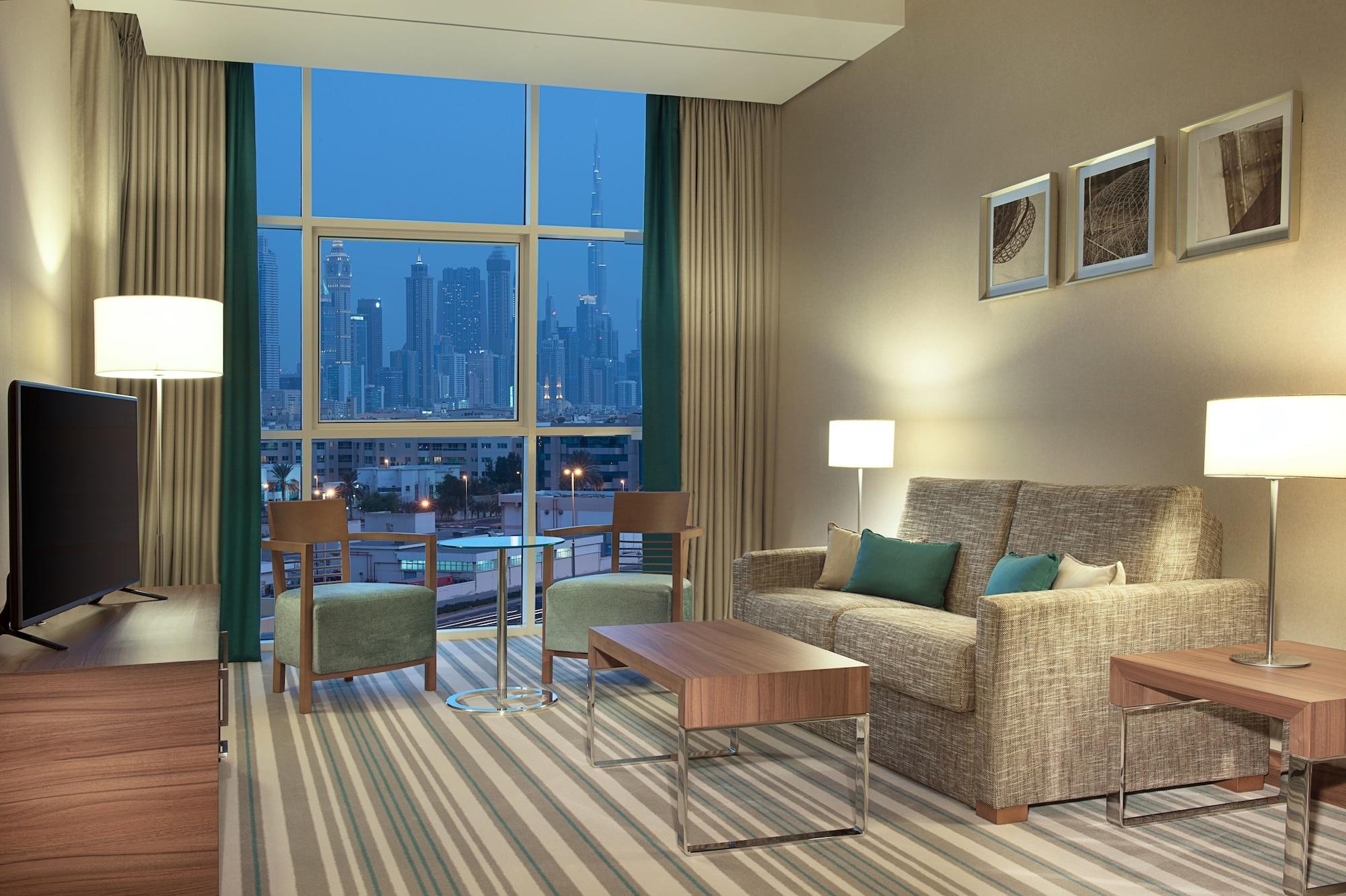 Hilton Garden Jumeirah 4*