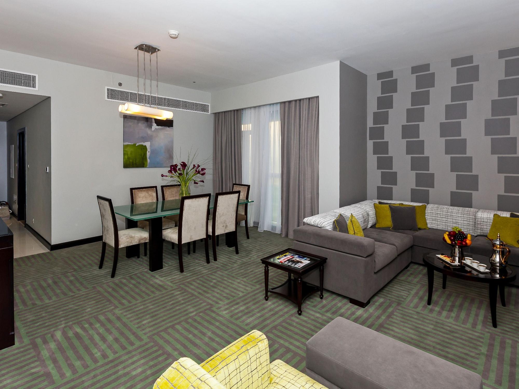 Flora Creek Deluxe Apartments, Dubai
