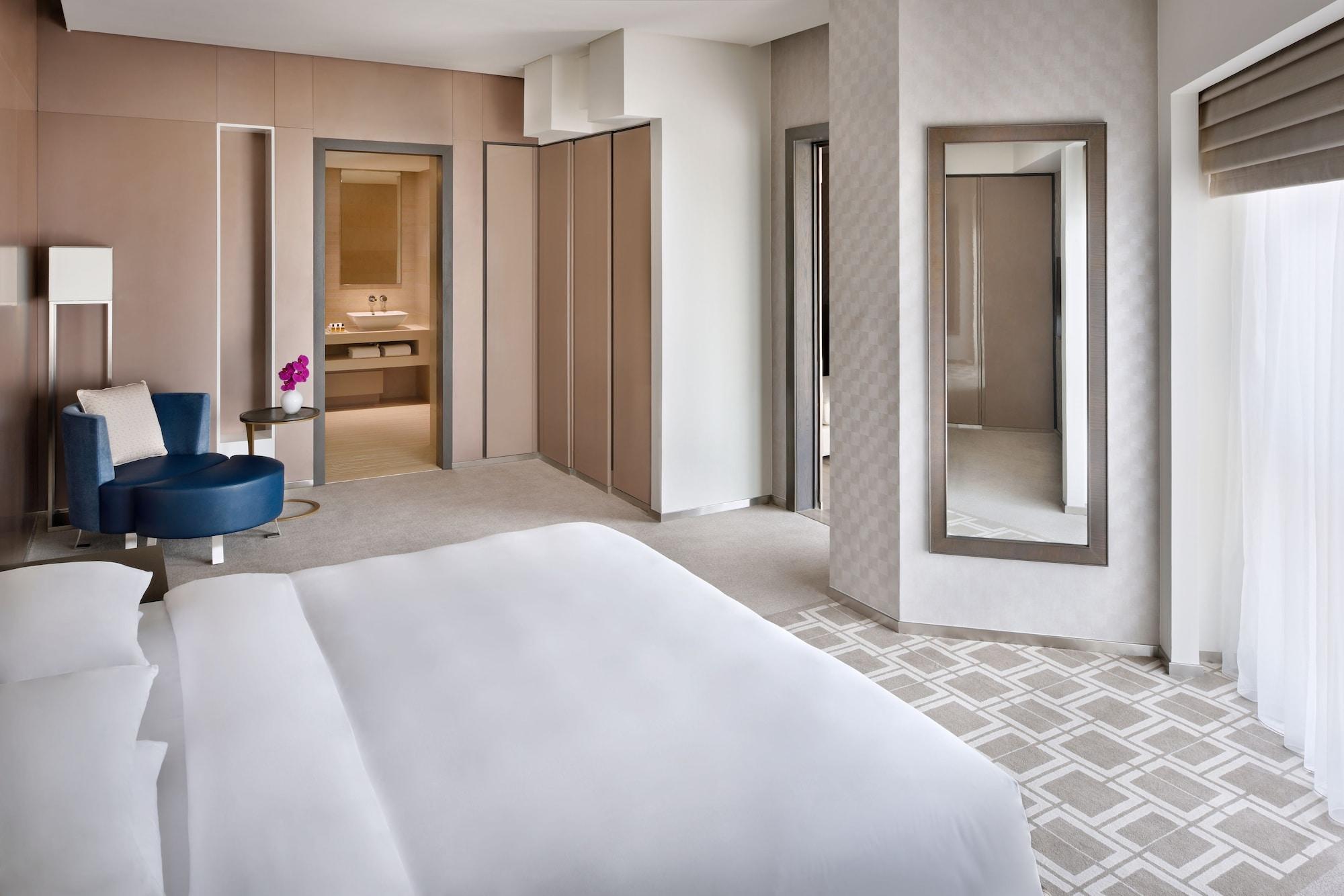 Hyatt Regency Creek Heights Residences Aparthotel