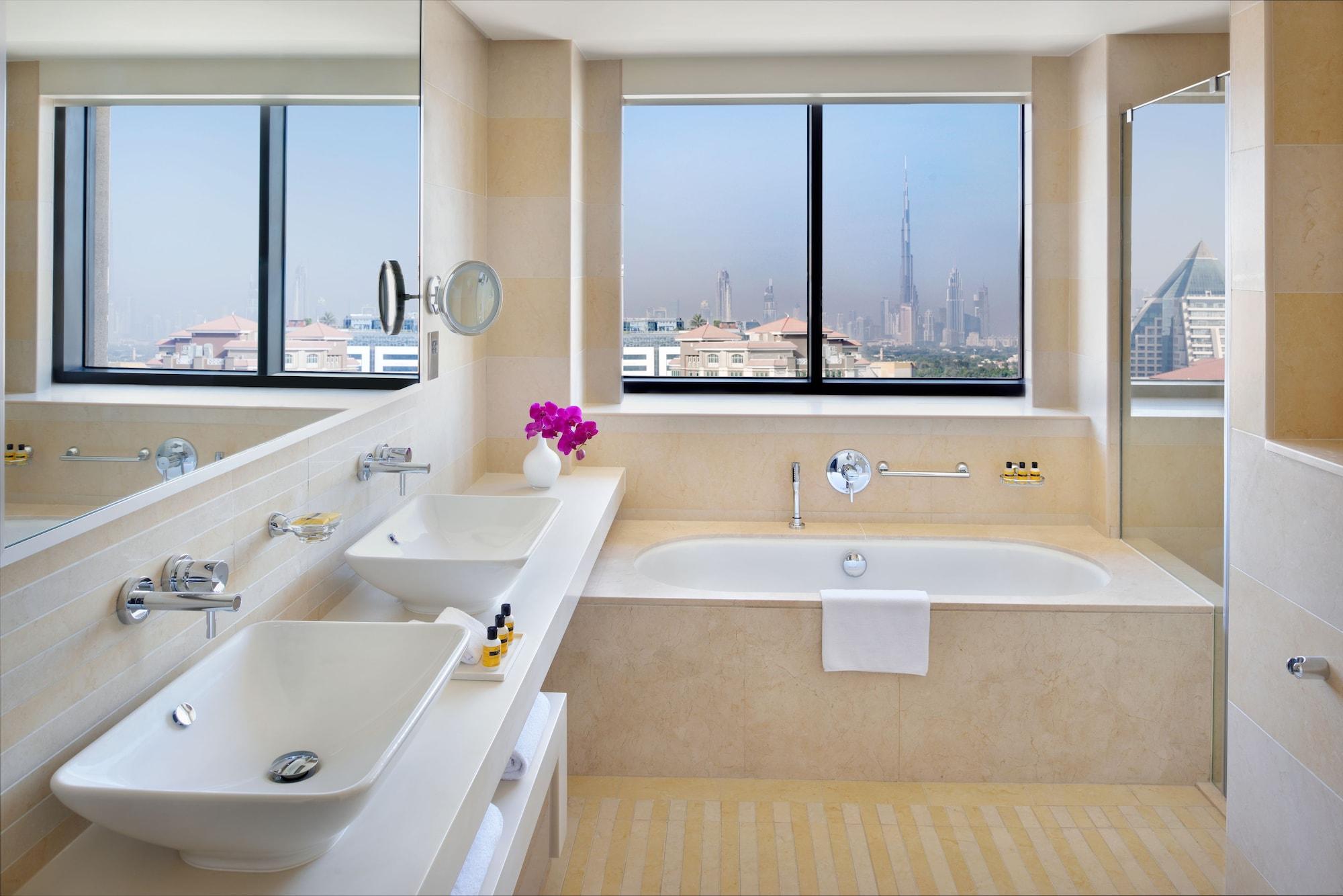 Hyatt Regency Creek Heights Residences Aparthotel 5*