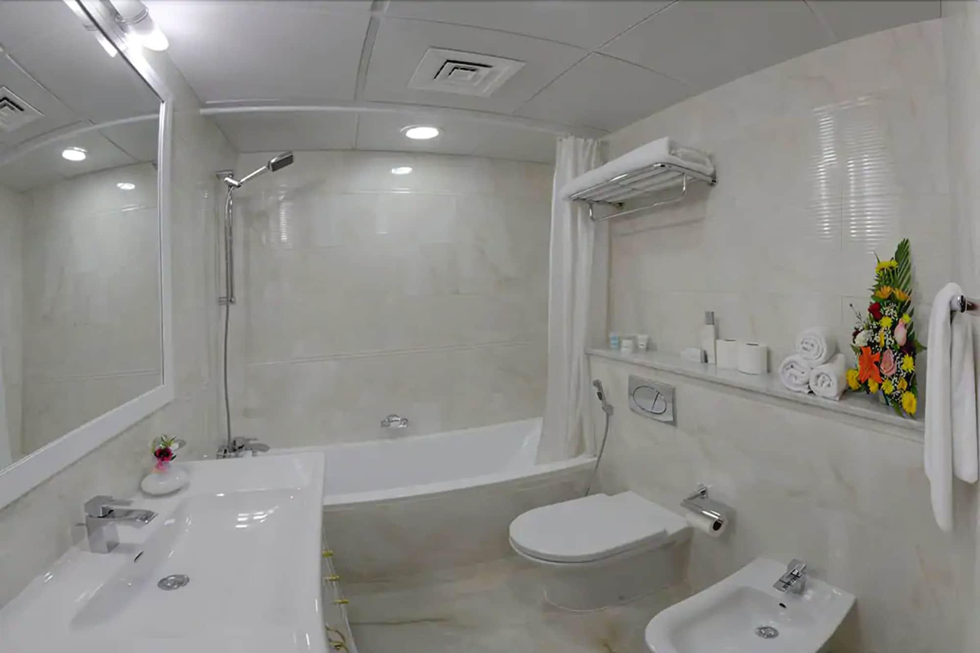 Deira Deluxe Aparthotel 4*