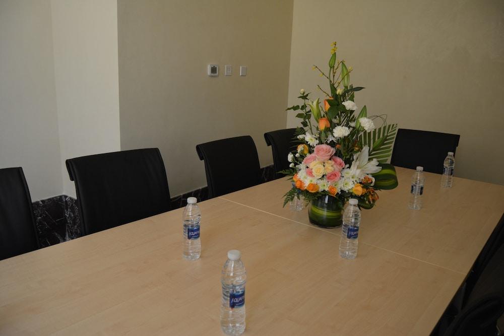 Hotel Goldstate