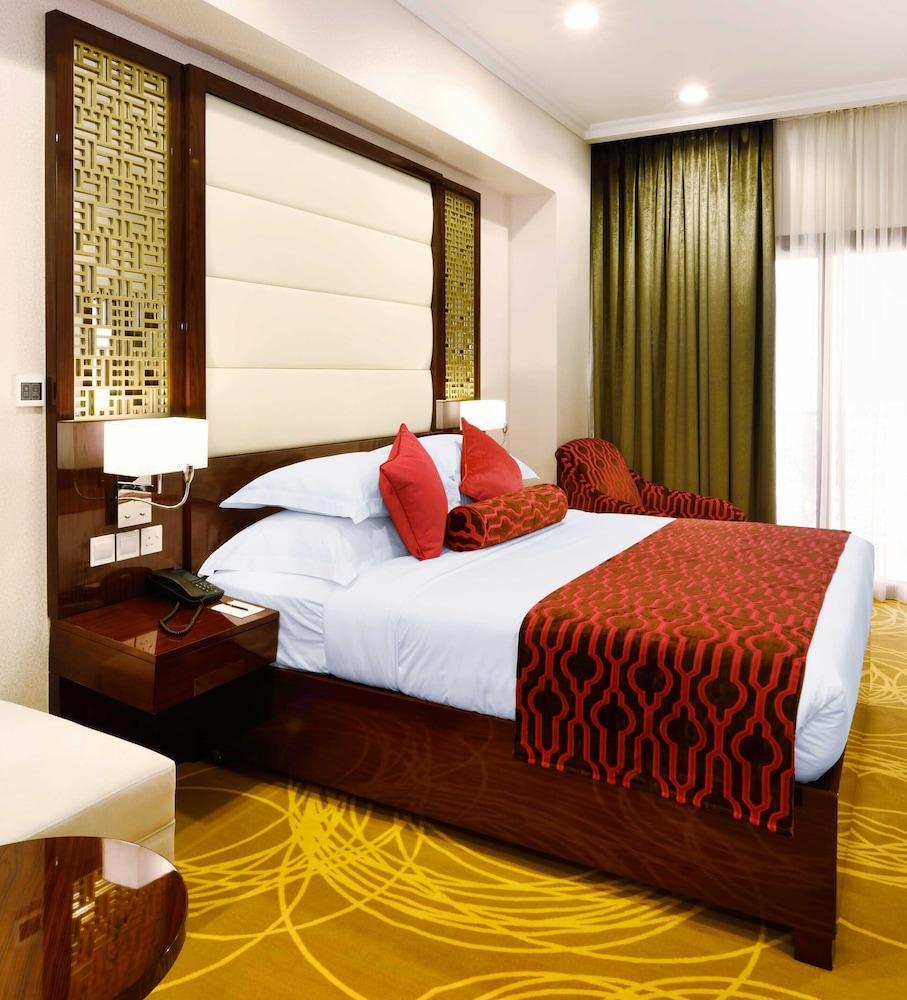Goldstate Hotel