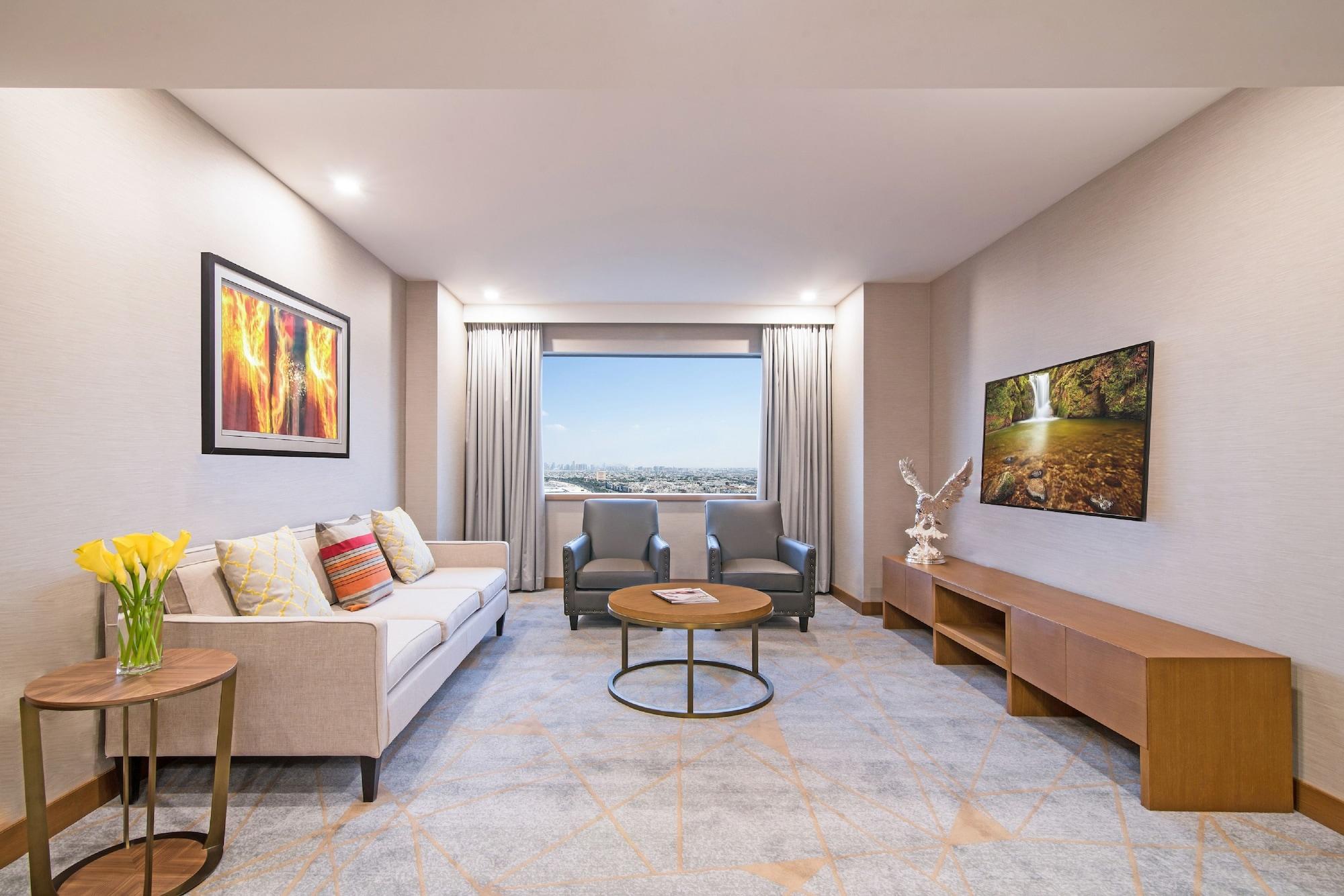 Hyatt Regency Galleria 4*