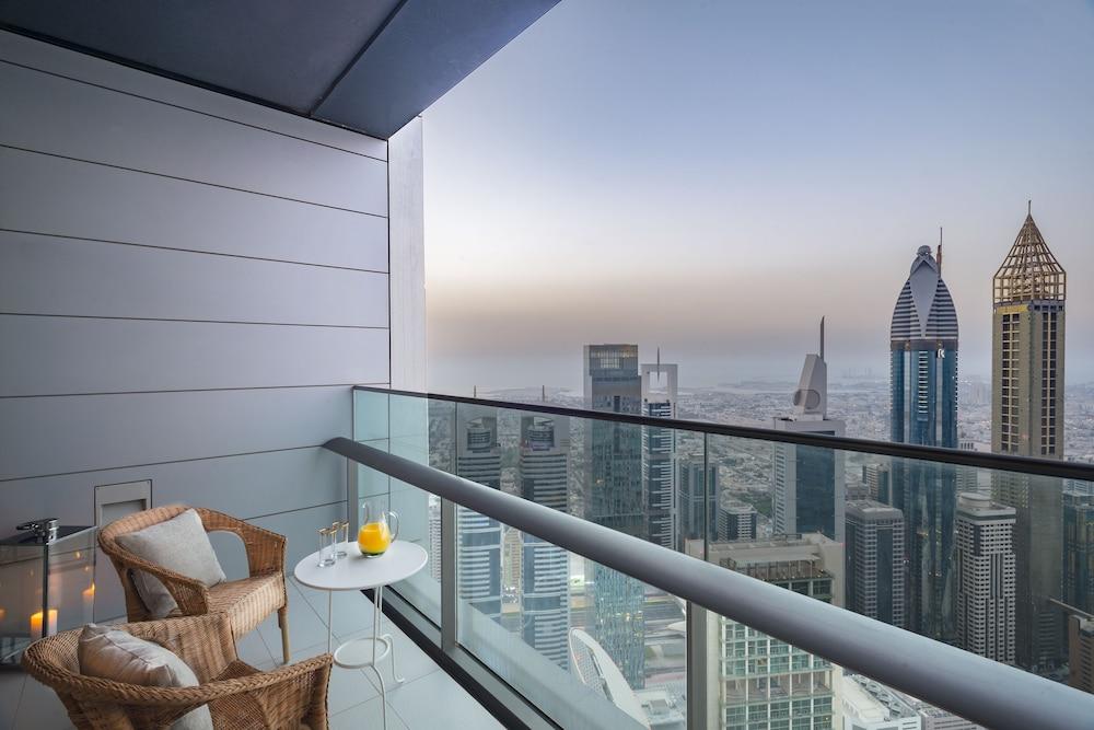 Dream Inn Apartments - Index Tower With Skyline Views Dubai