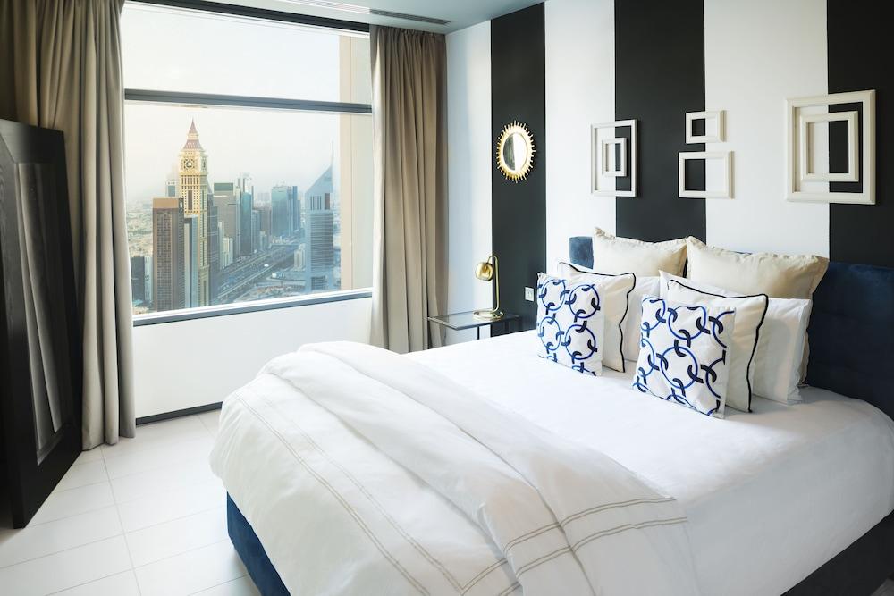 Dream Inn Apartments - Index Tower With Skyline Views Apartment
