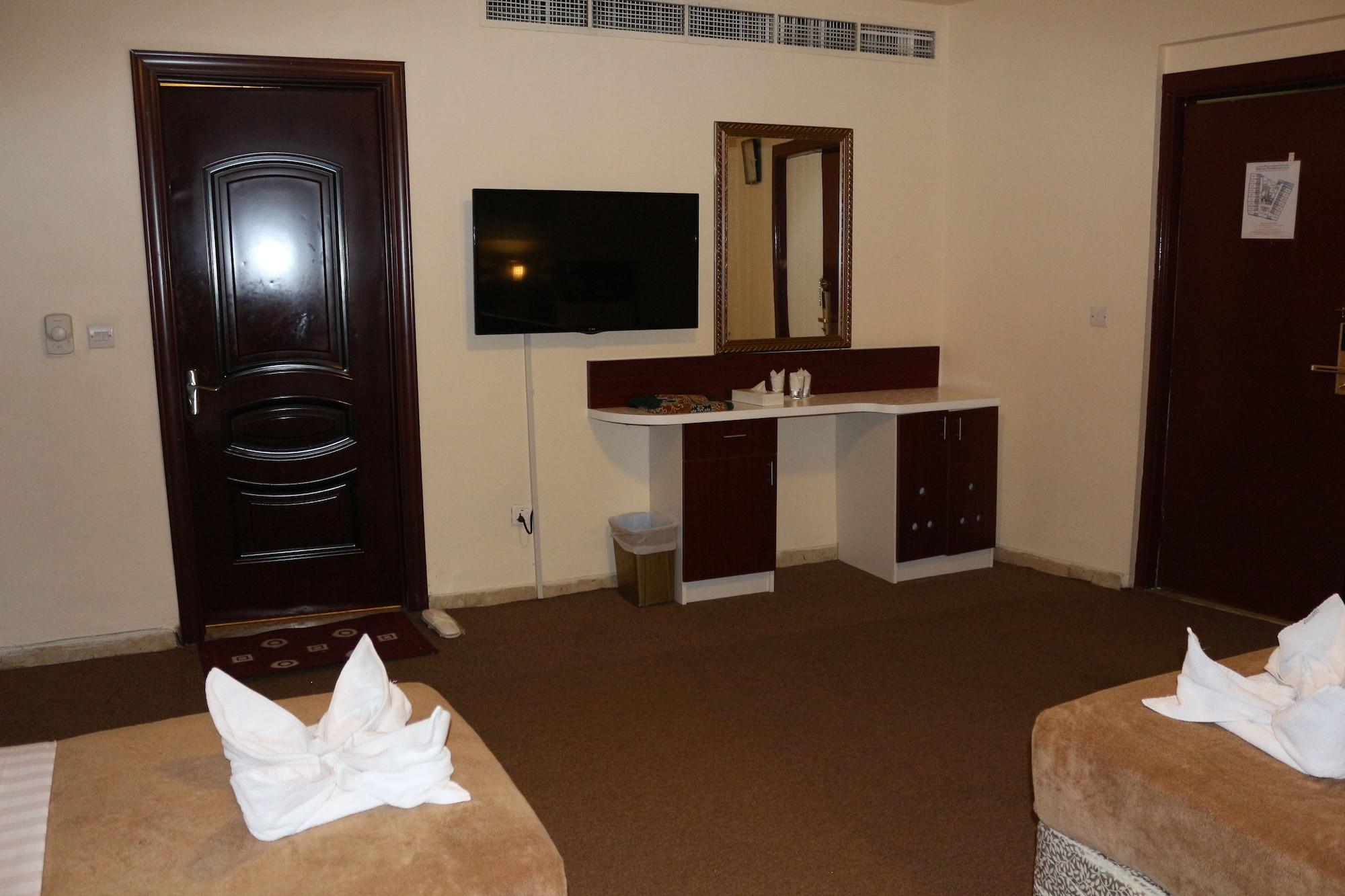 Hotel Mariana *