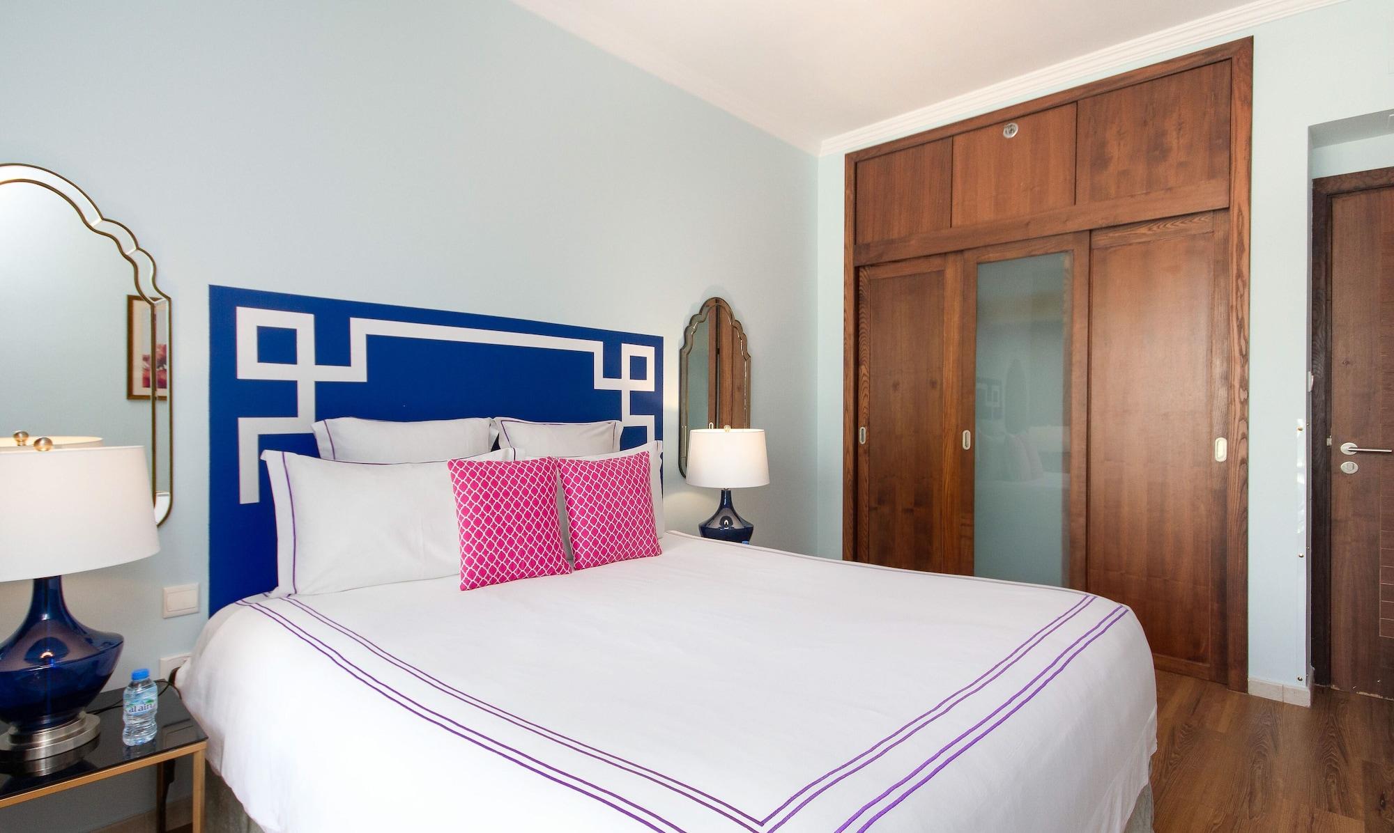 Apartment Dream - Near Marina, Al Sahab Tower *