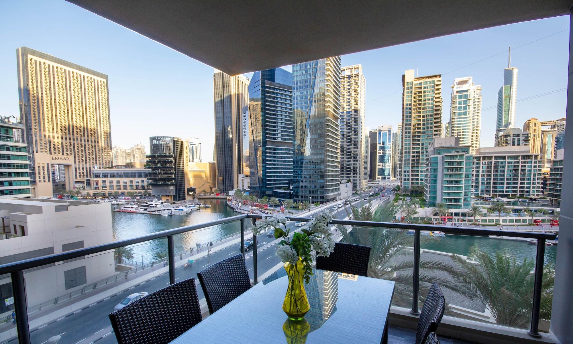 Dream - Near Marina, Al Sahab Tower Apartment *
